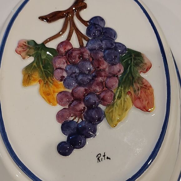 Bassano Hand Painted Grapes Italian Mold Wall Hanging Vintage - Picture 5 of 9